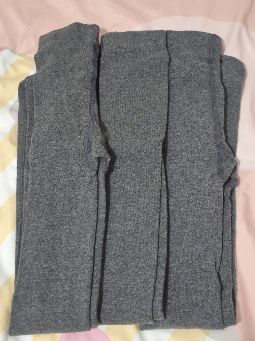 Gray Knit Leggings / Tights
